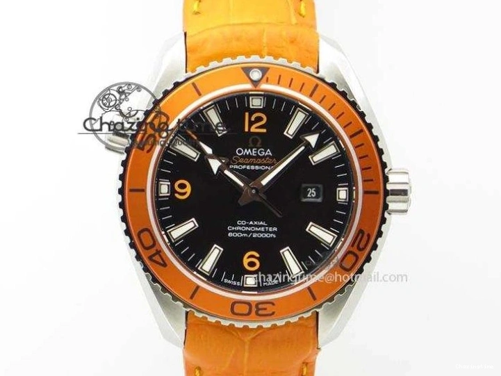 0226 Aqua Terra GMT Worldtimer 43mm VSF 1:1 Best Edition Deep Blue Dial on Blue Rubber Strap A8938 Super Clone QuickDry 7721